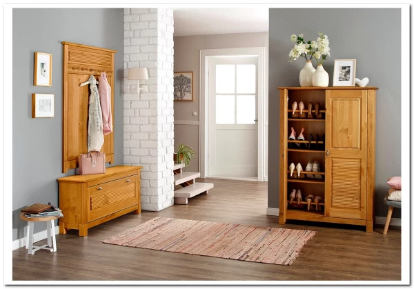 Прихожая Рауна из массива сосны заказать по цене 73 405 руб. в Перми